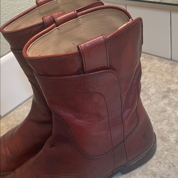Frye Leather Short Boots - Picture 15 of 15